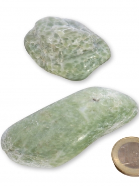 Nephrit aus der Schweiz, Trommelsteine XL matt, 2 Unikate