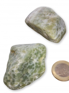 Nephrit aus der Schweiz, Trommelsteine XL matt, 2 Unikate