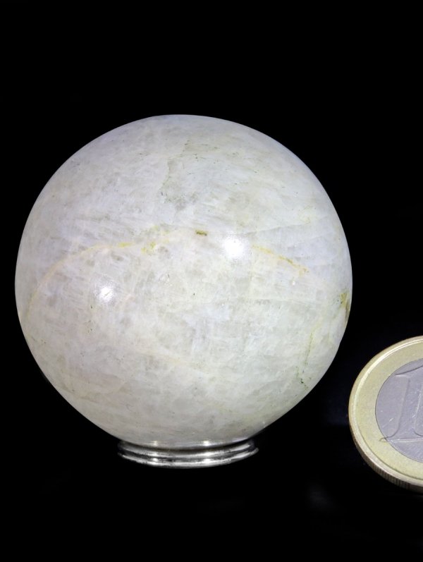Labradorite white (Feldspar) deco sphere ø 4,5 cm from Brazil, unique