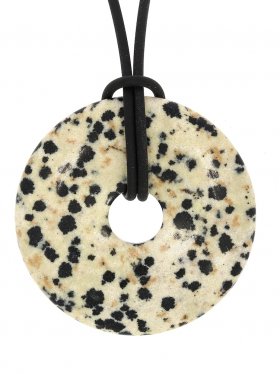 Dalmatinerstein Donut ø 35 mm mit schwarzem Lederband Stärke 1,5 mm, Länge 1 m.